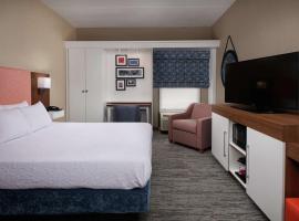 Hampton Inn by Hilton Youngstown-West I-80，位于米纳勒尔里奇的酒店