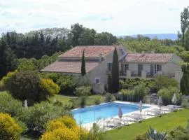 Gîte Crillon - Mas Les Fleurs d'Hilaire