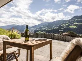 VIEW4TWO / Chalet-Apartment Zillertal