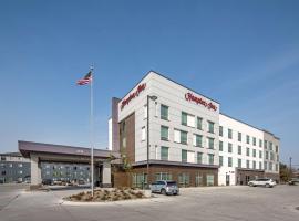 Hampton Inn Columbus，位于哥伦布市的酒店