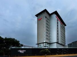 Hampton Inn By Hilton San Luis Potosi，位于圣路易斯波托西坦加曼加公园附近的酒店