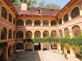 Schloss Frauenthal，位于德意志兰茨贝格的酒店