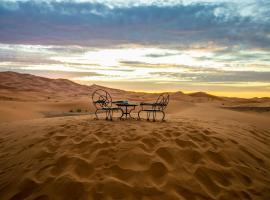 Merzouga Prestige Camp，位于梅尔祖卡的酒店