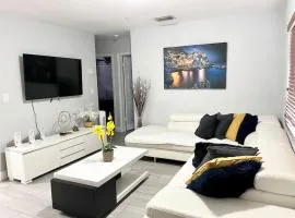 GREAT LOCATION Downtown/Airport/South Beach