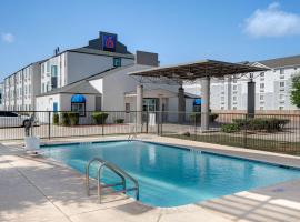 Motel 6-San Antonio, TX - South，位于圣安东尼奥Lackland Air Force Base/Kelly Field Annex - SKF附近的酒店