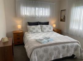 Pukehina Room 4 Two，位于Pukehina的酒店