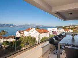 House & Home Slatine，位于斯拉汀的自助式住宿