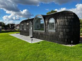 Tirolian Lodge North, Whirlpool, Sauna, Lagerfeuer，位于Bundorf的酒店