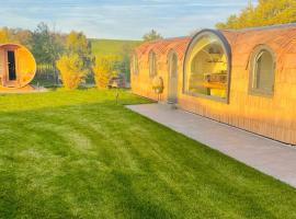 Tirolian Lodge East，位于Bundorf的酒店