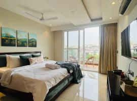 ZEN Suites Gurgaon - LUXE Stays Collection，位于古尔冈的无障碍酒店