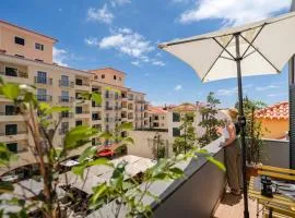 Apartamento na Praça by An Island Apart