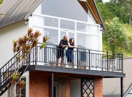 Waterfall Villa by Opulence，位于Talawakele的酒店