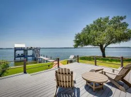 Cedar Creek Lake Views Gorgeous Mabank House!