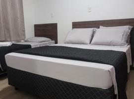 Hotel BVenutti，位于布吕斯克的酒店
