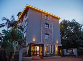 Blue Berries Hotel，位于恩德培的酒店