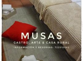 Musas Gastro Casa Rural，位于Valdealgorfa的乡间豪华旅馆