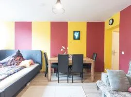 - Magical Harry Potter apartment in Duisburg - 2 Mins Central Station Hbf - Kingsize Bed & Netflix -