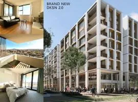 Brand New 2B2B Apt (City, Chinatown, free Parking)