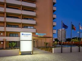 Wyndham Residences Alvor Beach，位于阿尔沃尔的酒店