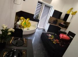 Apartament Czarny z Jacuzzi，位于比得哥什的酒店