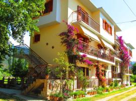 Pandora Studios，位于卡拉内拉的酒店