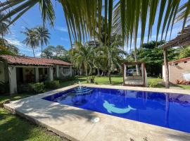 Casa De Playa El Encanto，位于El Porvenir的度假屋