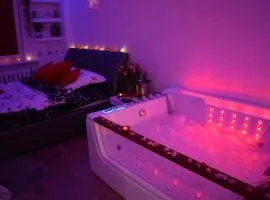 Jacuzzi Apartament