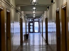 Al Mansoor Hotel，位于Kary的酒店