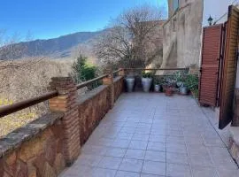 Casa rural con terraza magnífica y 4 habitaciones