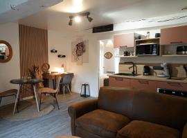 Le Joli’Mans, appartement refait à neuf, entièrement équipé, pour 2 personnes, proche quartier historique et centre，位于勒芒的酒店