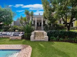 Rose Road Manor - Houghton Johannesburg