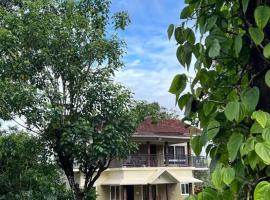 Marina Homestay，位于Devāla的酒店