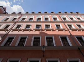 Palazzo Rosso Old Town，位于波兹南的酒店