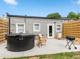 Hot Tub - South Haven - 4 Bedroom - Sleeps 10
