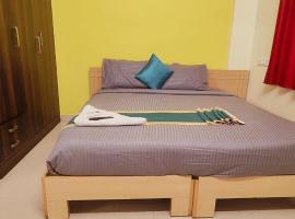 Hazel Inn Manyata，位于班加罗尔的酒店