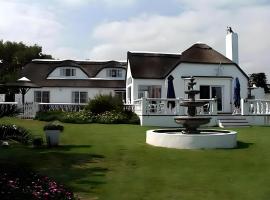 Lagoon Lodge，位于开普敦的高尔夫酒店