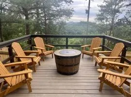 WHISKEY RIDGE-3BDRM-FIRE PIT-Pets OK-W&D, HOT TUB