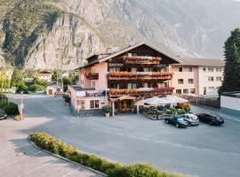 Hotel Andrea，位于察姆斯的酒店