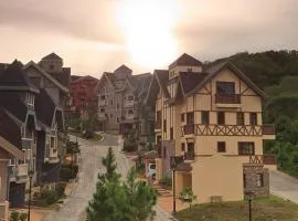 Alpine Breeze at Crosswinds Tagaytay，位于大雅台的度假村