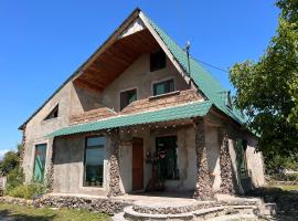 Fazenda B&B，位于Norashen的酒店