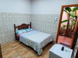 Casa aconchegante com WiFi Governador Valadares MG，位于瓦拉达里斯州长市的酒店