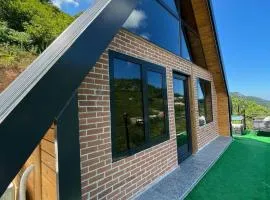 Hidden Garden Bungalow