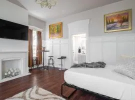 Walk/ Bike everywhere from this Historic Chic Studio