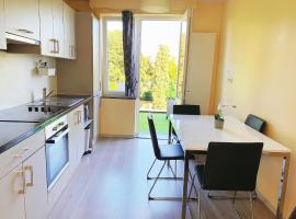 Sweet home with big terrace，位于布鲁塞尔的酒店
