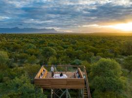 Oase by 7 Star Lodges - Greater Kruger Private 530ha Reserve，位于侯斯普瑞特的山林小屋