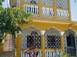 Runthings Hideaway Stay Negril，位于尼格瑞尔的住宿加早餐旅馆