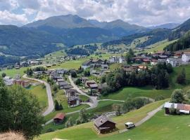Stilvolle Wohnung mit traumhaftem Bergblick，位于迪森蒂斯的酒店
