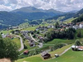 Stilvolle Wohnung mit traumhaftem Bergblick