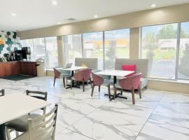 Quality Inn & Suites McDonough South I-75，位于麦克多诺的酒店