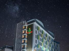 Grand Safran Hotel Pangkalpinang，位于邦加槟港的酒店